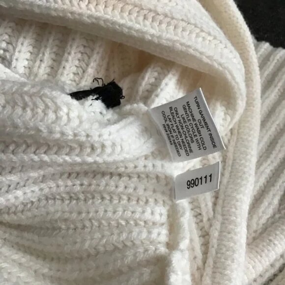 New York and Company Faux Leather Trim Zip Poncho White - Picture 7 of 7